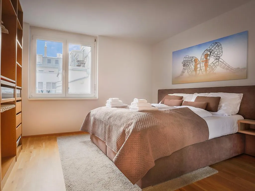 Sky9 Penthouse Apartments Viena Austria