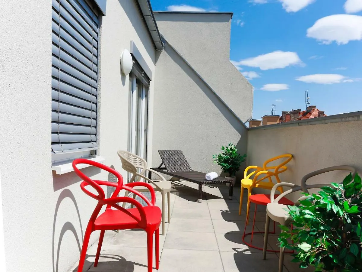 Sky9 Penthouse Apartments Viena