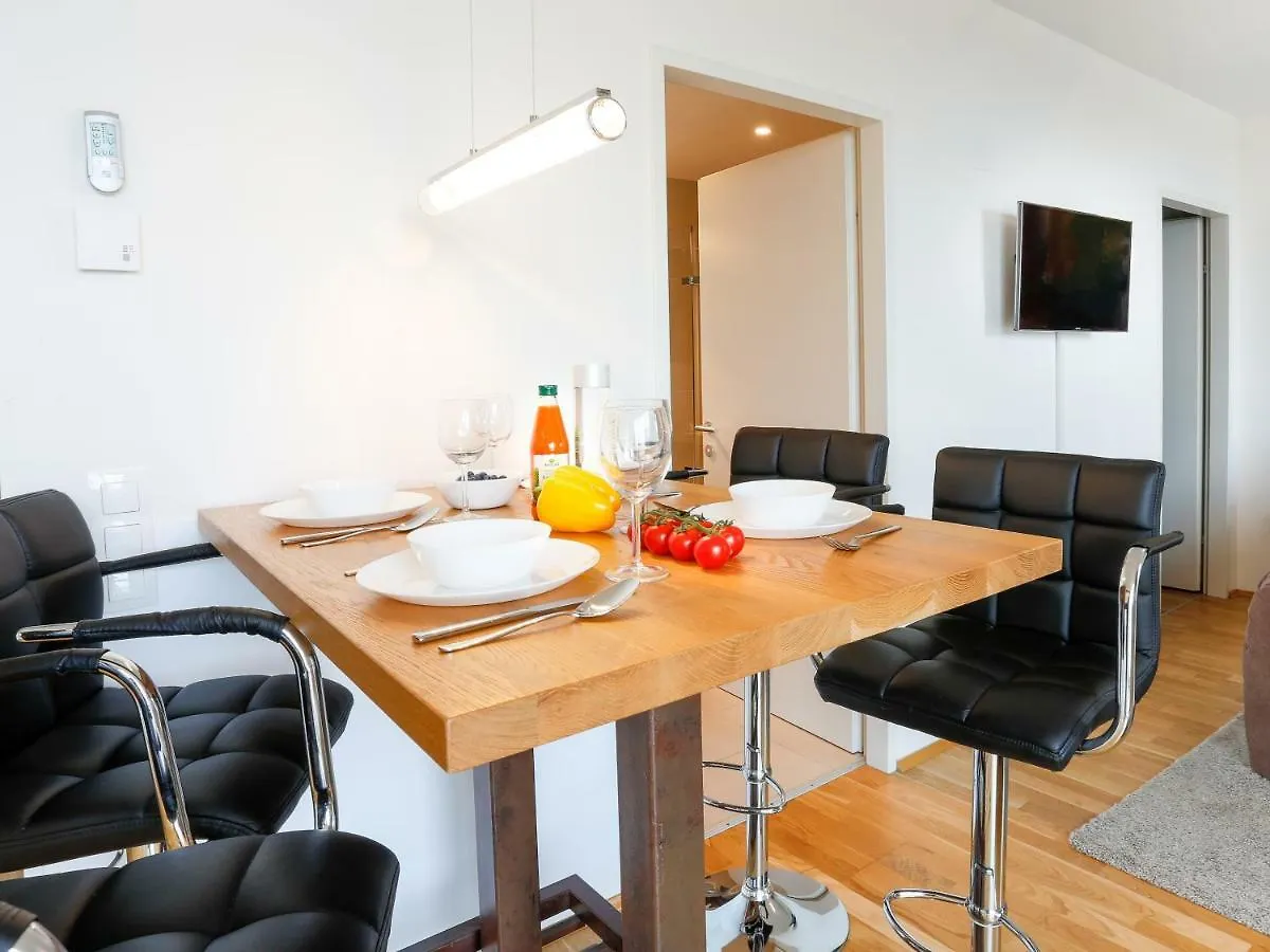 Sky9 Penthouse Apartments Viena