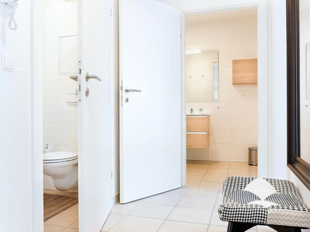 Sky9 Penthouse Apartments Viena