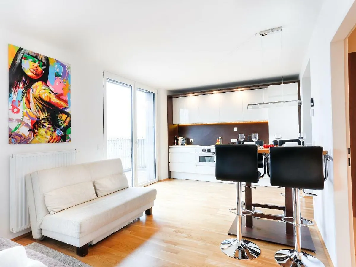 Sky9 Penthouse Apartments Viena